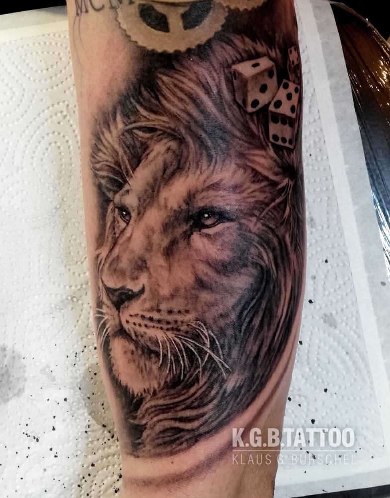 ... the lion never sleeps.
